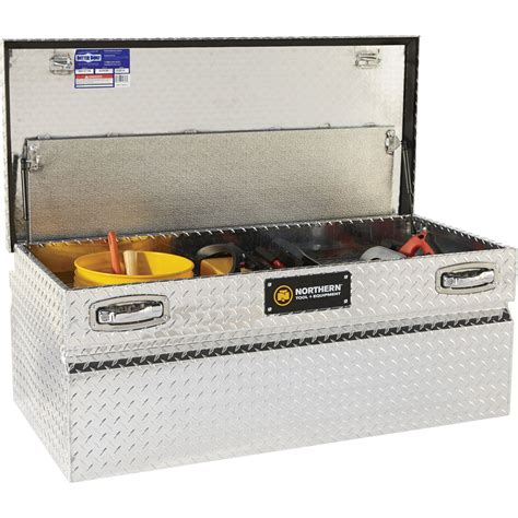 tractor supply metal tool box